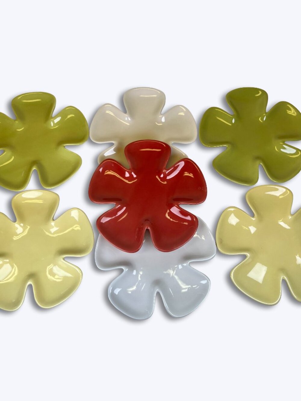Vintage Retro Flower Plates Set 7 Colorful Grandmillennial Kitschy Dopamine 9"